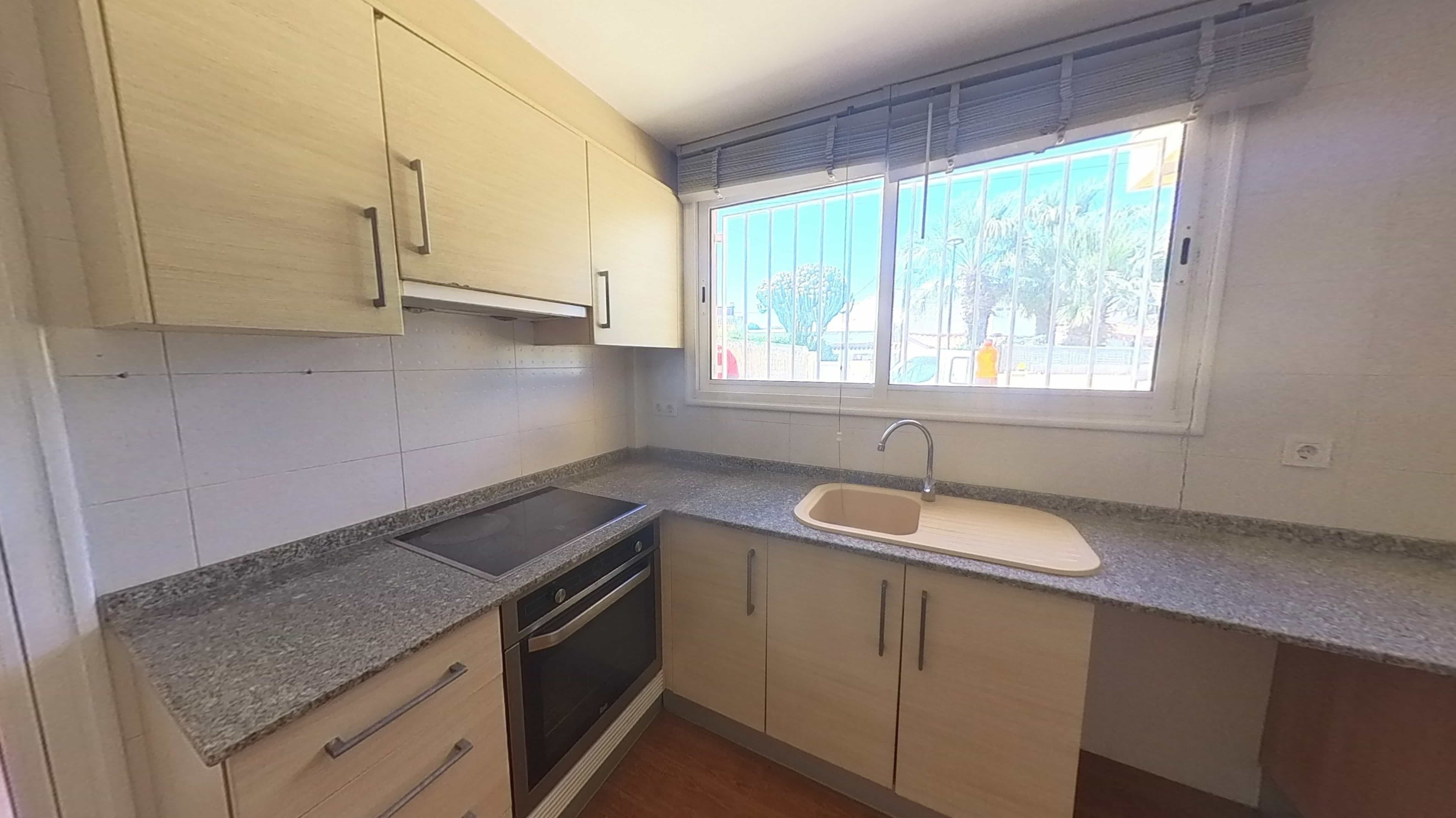 Chalet adosado en venta en avda Escandinavia