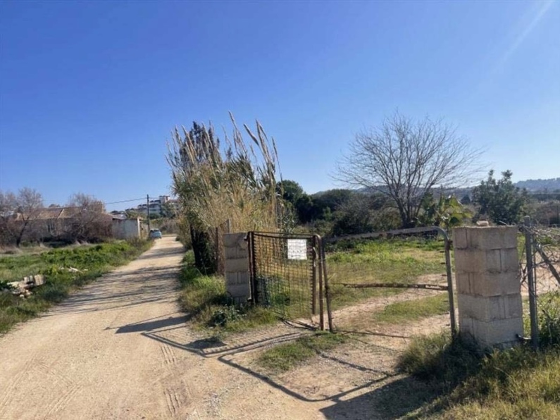 Rustic property for sale in  Salobres, 19 Residencial