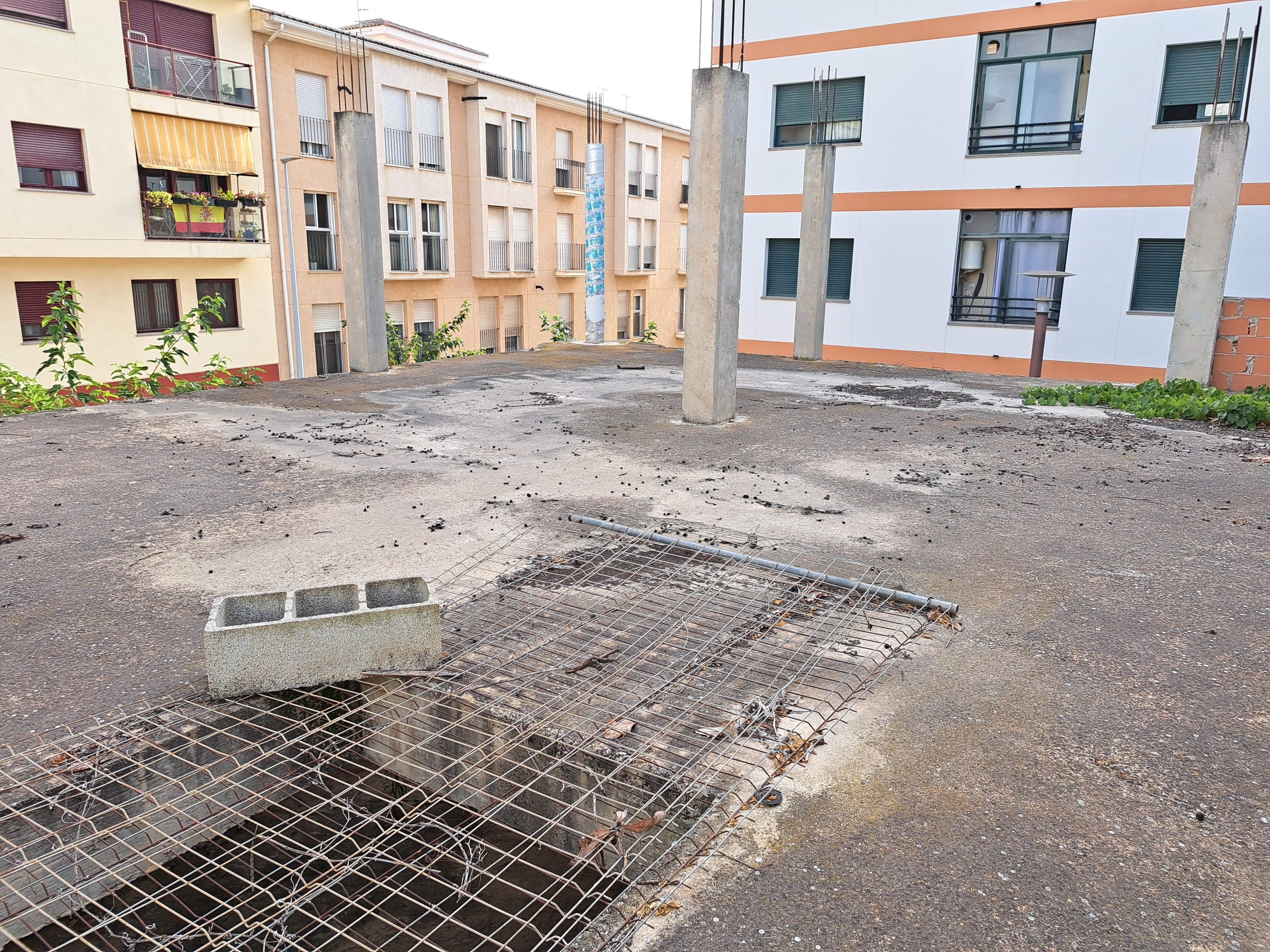 Urban ground for sale in avenida Avenida la Constitución