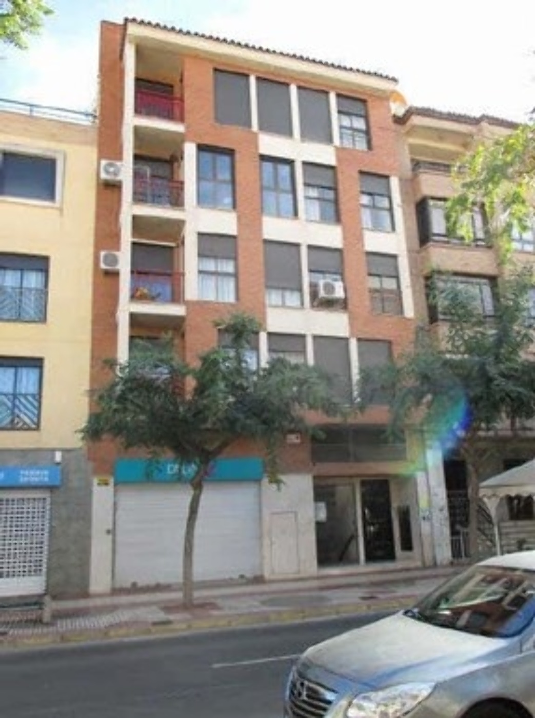 Locaux commerciaux à vendre à avda Castellon