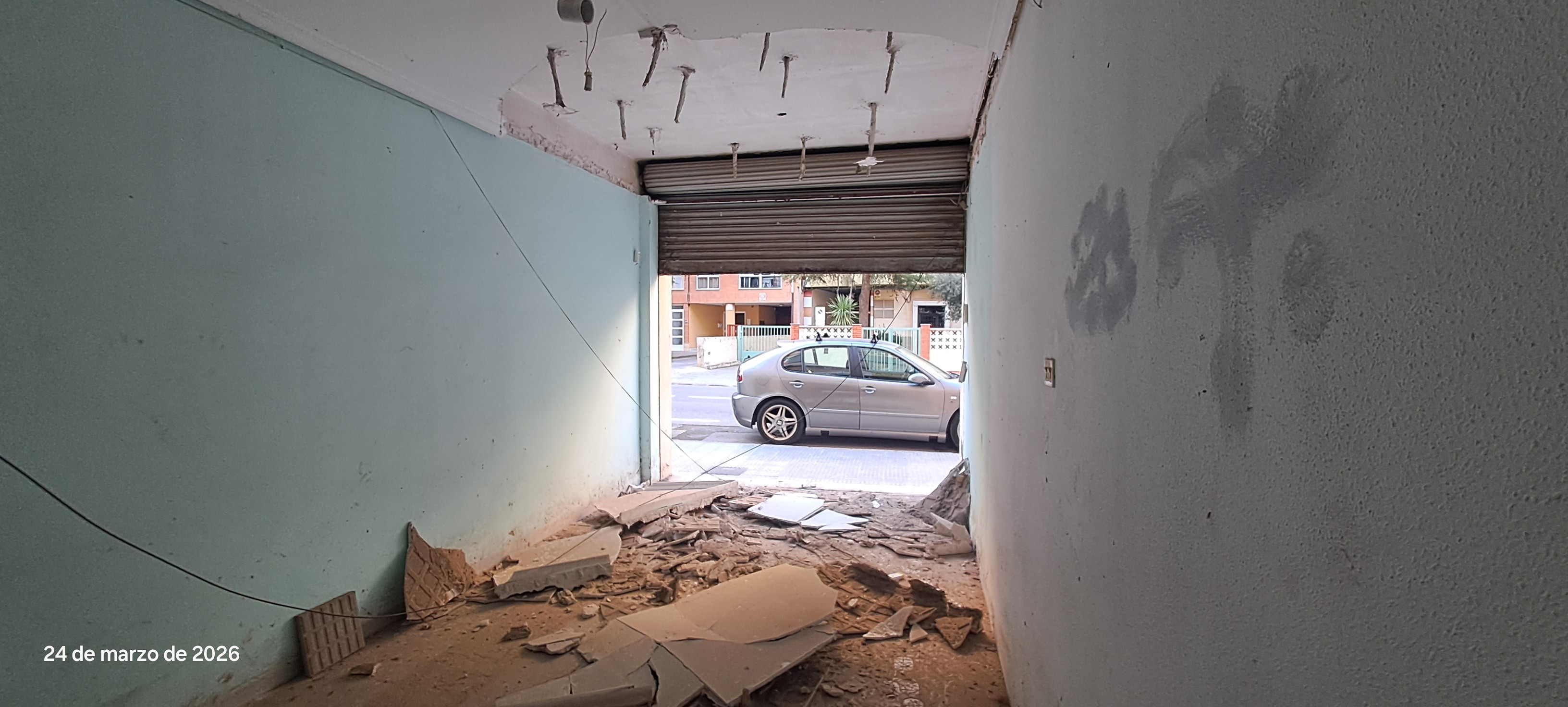 Locaux commerciaux à vendre à c/ Carrer de Jacinto Benavente